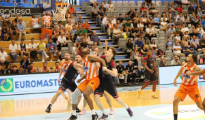 El Leyma deja detalles ante un Obradoiro superior