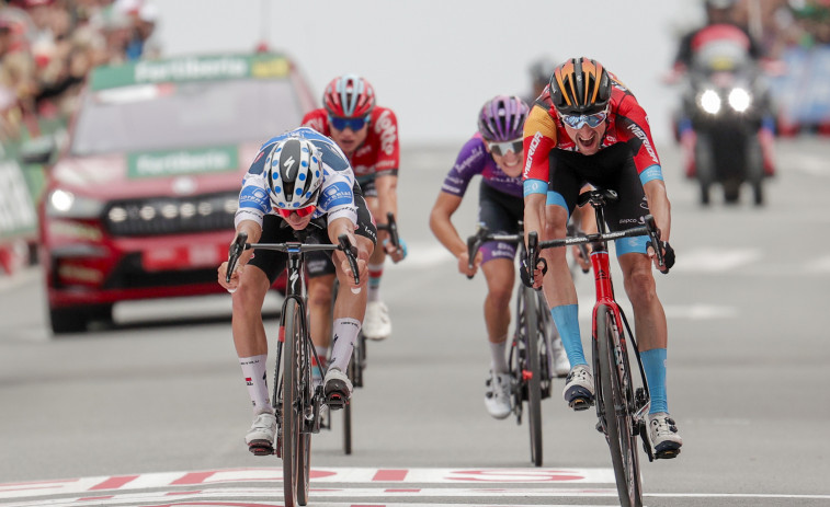 Poels evita el póker de Evenepoel y se impone en la 20ª etapa