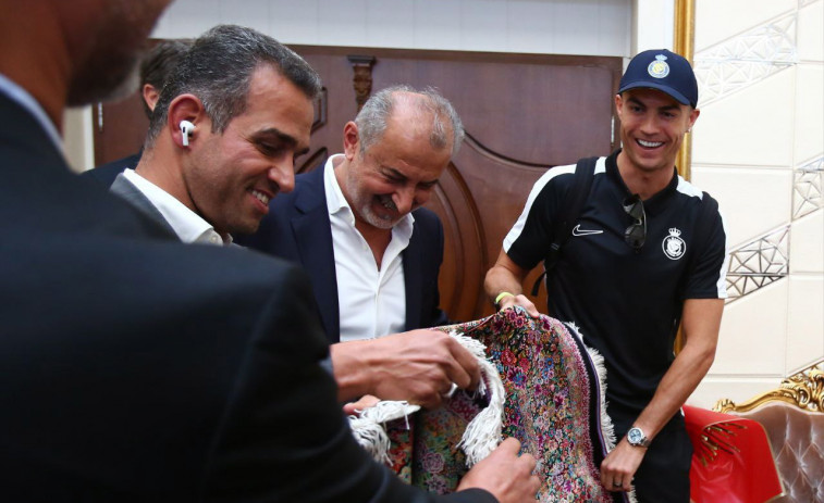 Cristiano Ronaldo desata la locura en Irán