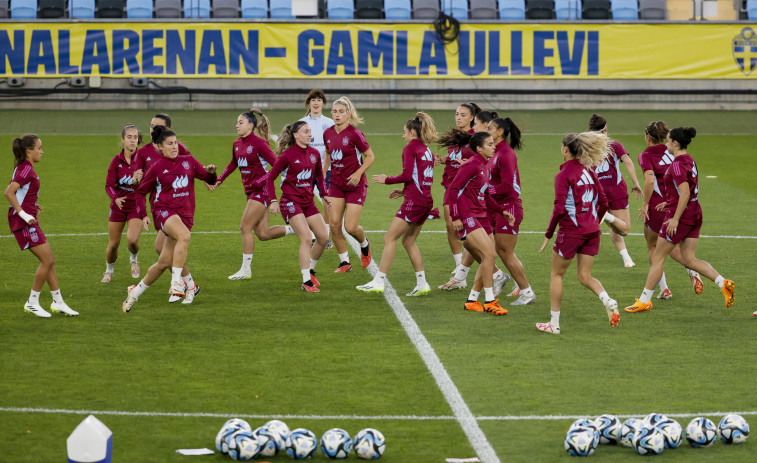 La selección española se entrena en el Gamla Ullevi