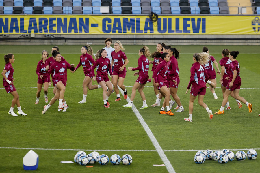La selección española se entrena en el Gamla Ullevi