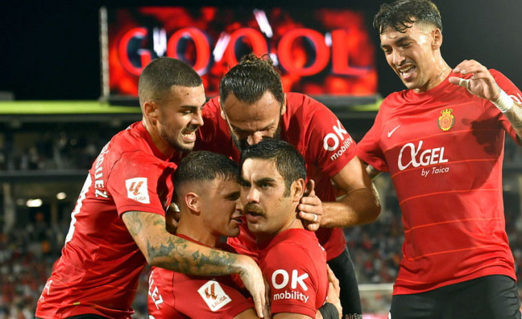 El Mallorca frena al Barça (2- 2 )