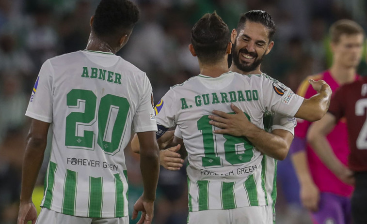 Isco firma la victoria del Betis tras una buena reacción en la segunda parte (2-1)