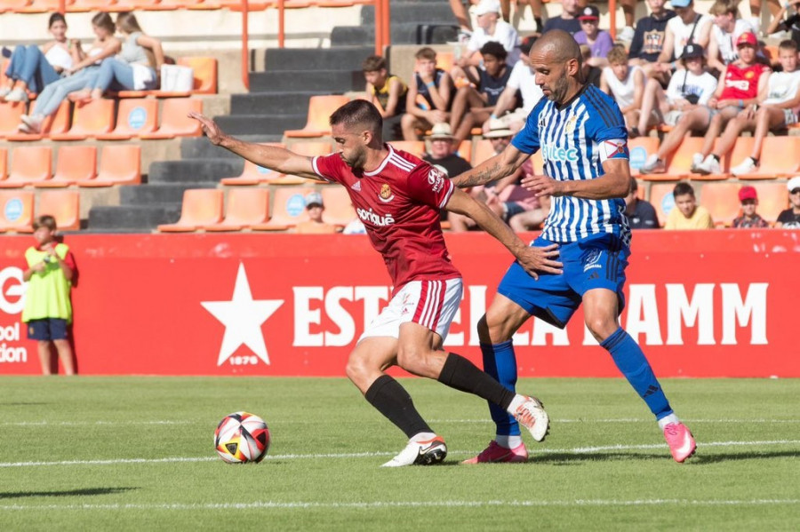 Nàstic y Ponferradina empatan y el Depor podría recortar su desventaja