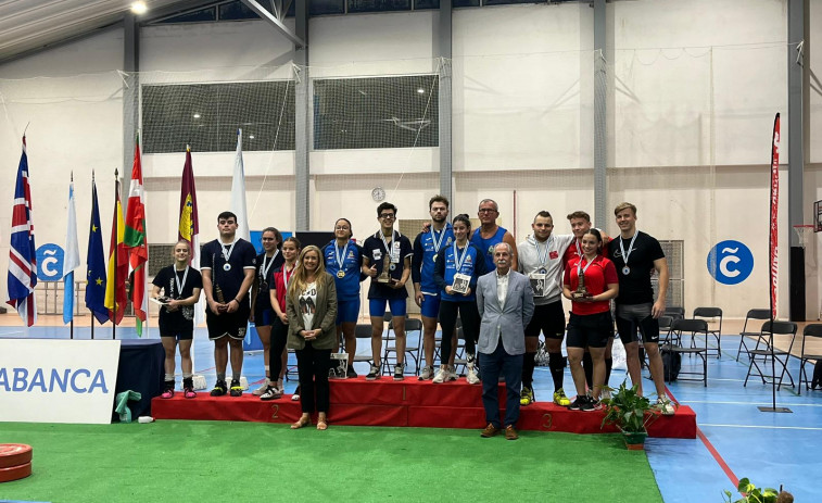 El CH Coruña domina la segunda edición del Trofeo Internacional Ferenc Szabó