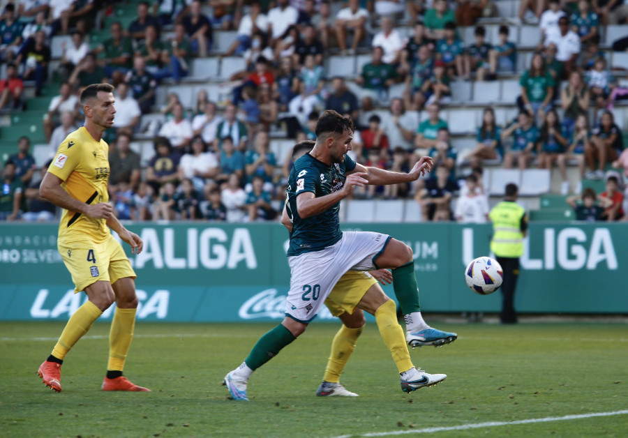 El Racing de Ferrol sigue sin perder en A Malata (1-1)