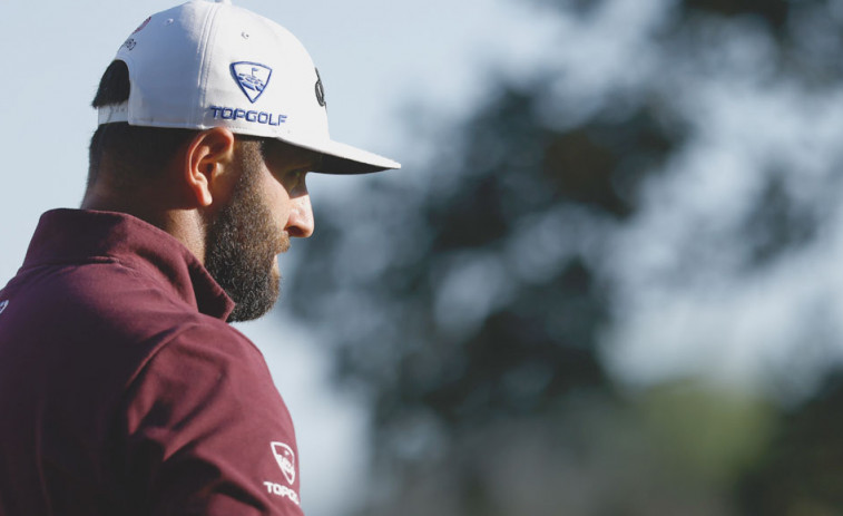 Jon Rahm se da un baño de masas en la primera jornada dominada por Mathieu Pavon