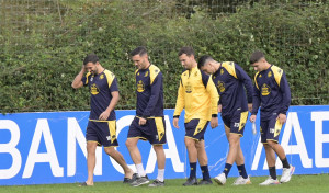 Lucas, con una contusión en un gemelo, se entrenó al margen en Abegondo