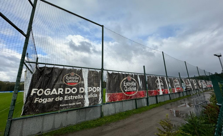 El Depor despliega las lonas en Abegondo
