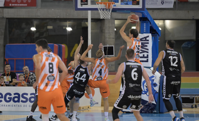 El Leyma apunta a un triplete de inicio