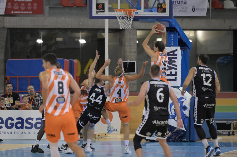 El Leyma apunta a un triplete de inicio