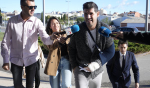 Albert Luque reconoce que intentó hablar con Jenni Hermoso, pero niega las coacciones