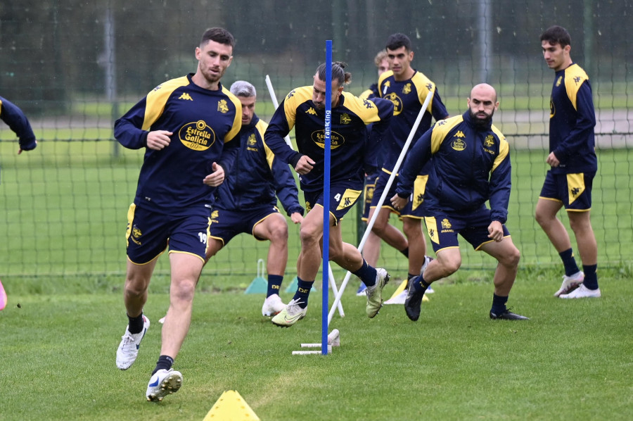 El Depor programa cinco entrenamientos en una semana con dos partidos