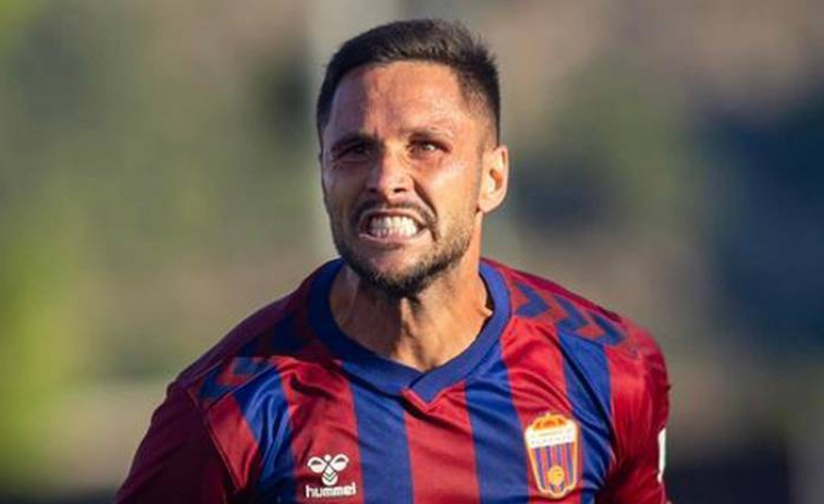 Florín Andone se siente “valorado” en el Eldense