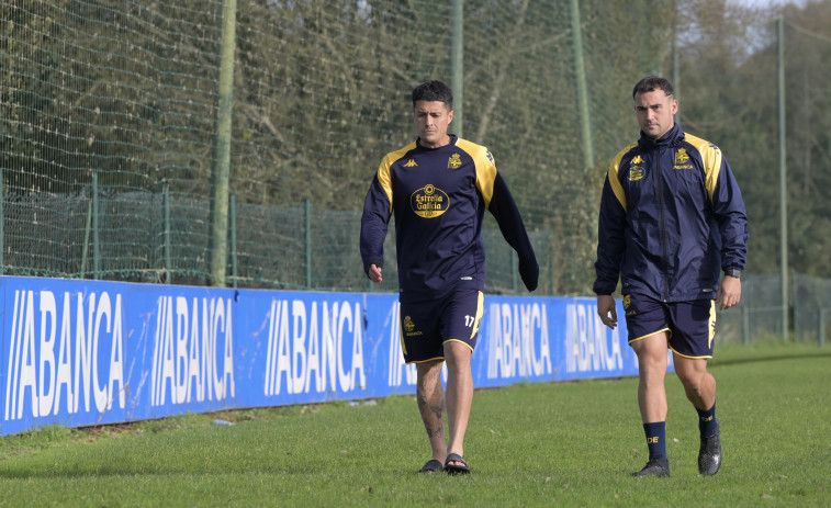 Entrenamiento de recuperación sin Hugo Rama ni Villares en el césped