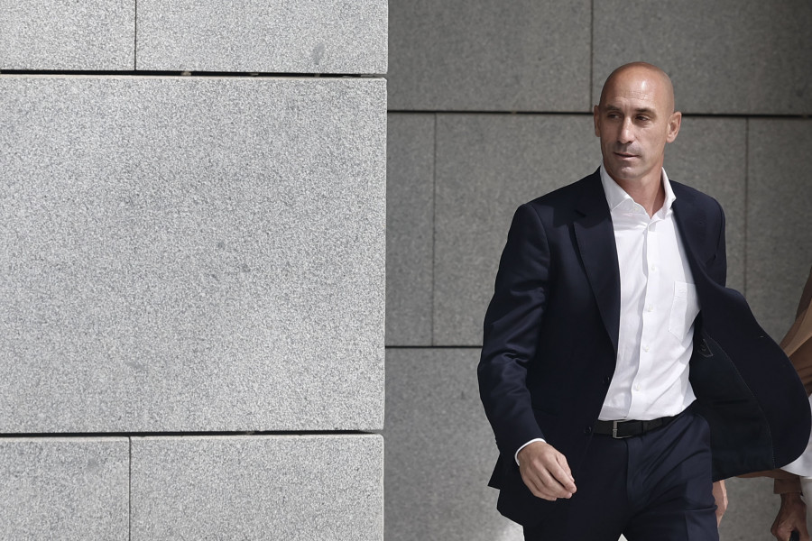 Rubiales niega haber recibido mordidas: "Mi dinero es producto de mi trabajo"