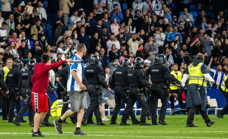 Seis detenidos por los incidentes en la invasión del campo del Espanyol