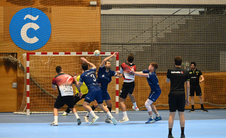 El OAR supera al Teucro en un agónico final (30-31)