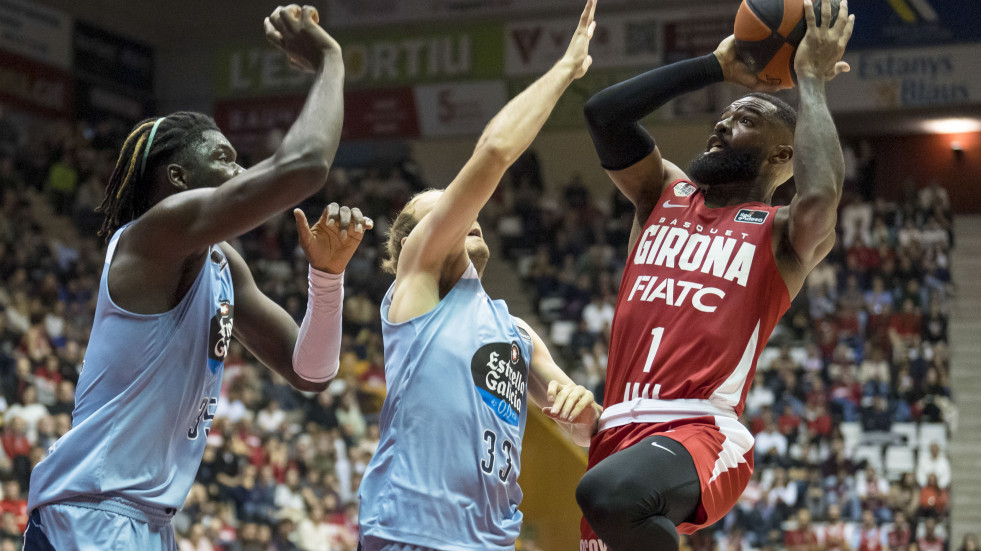 Victoria del Bàsquet Girona en el encuentro  contra el Río Breogán  (87-83)