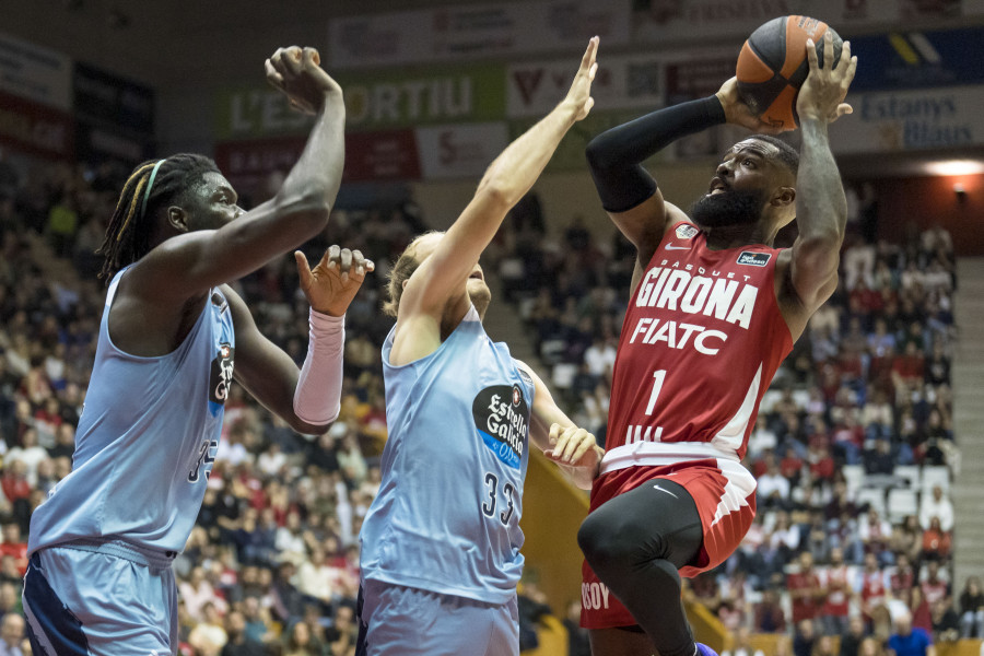 Victoria del Bàsquet Girona en el encuentro  contra el Río Breogán  (87-83)