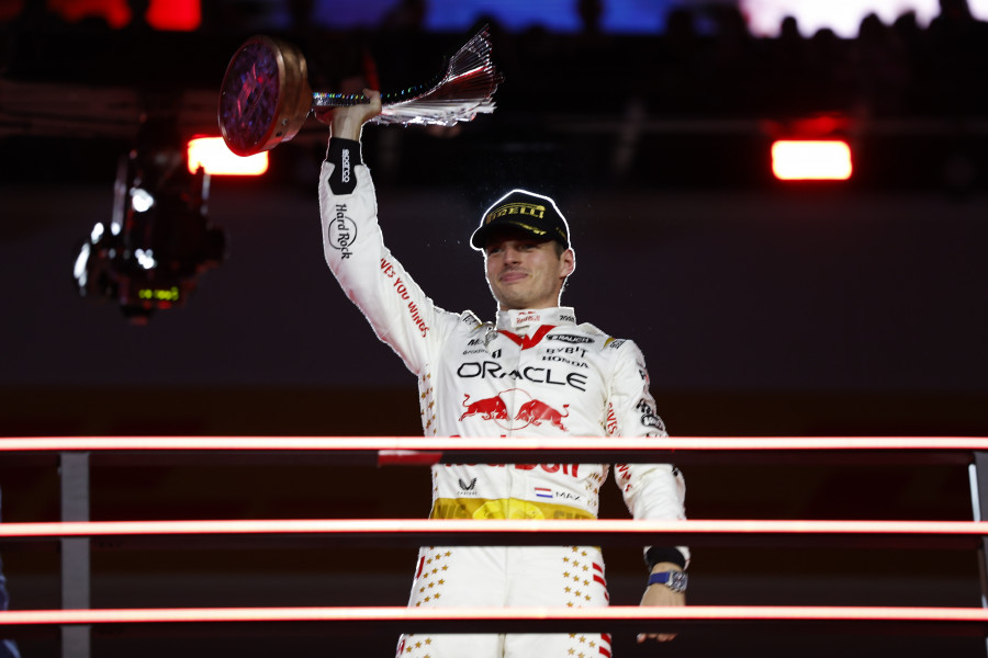 Victoria de Verstappen en Las Vegas, con Sainz sexto y Alonso noveno