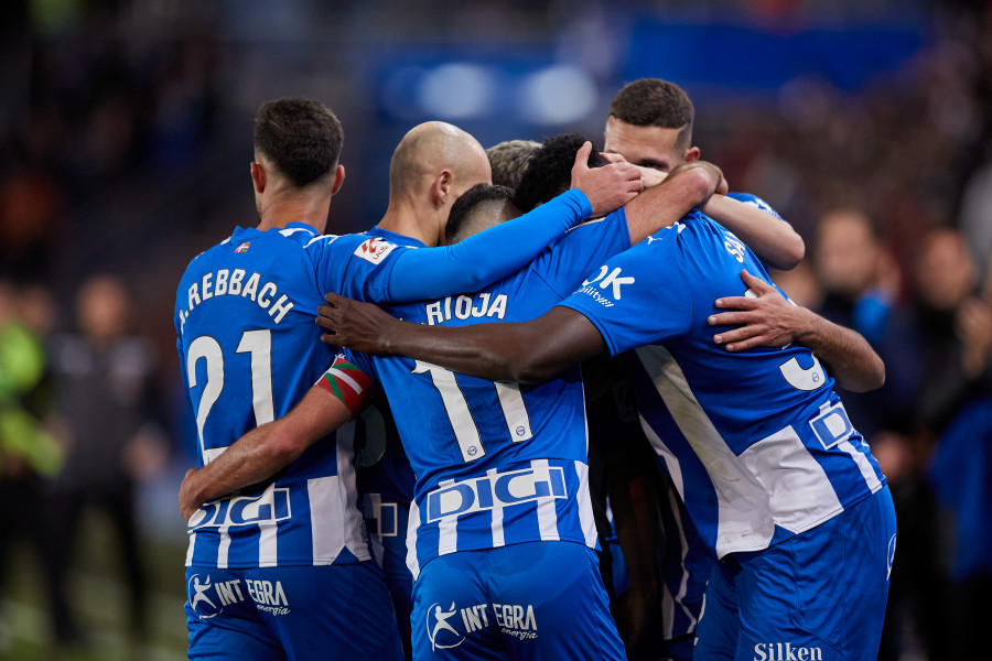 El Alavés arrolla al Granada (3-1)