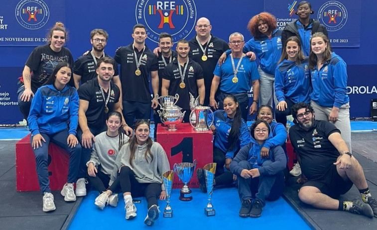 Tercer doblete consecutivo del CH Coruña en la Copa del Rey y la Copa de la Reina