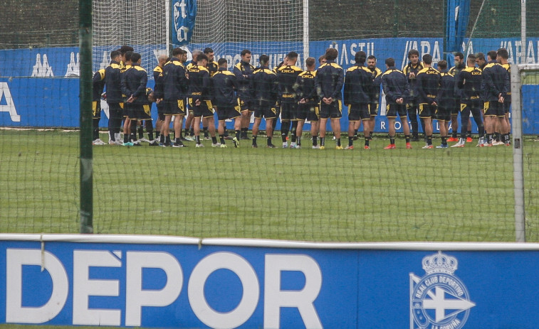 El Depor pone en marcha la semana con pocos efectivos