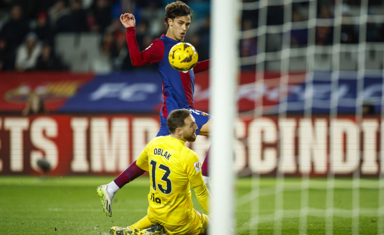 Un gol de Joao Félix da la victoria al Barcelona frente al Atlético de Madrid  (1-0)