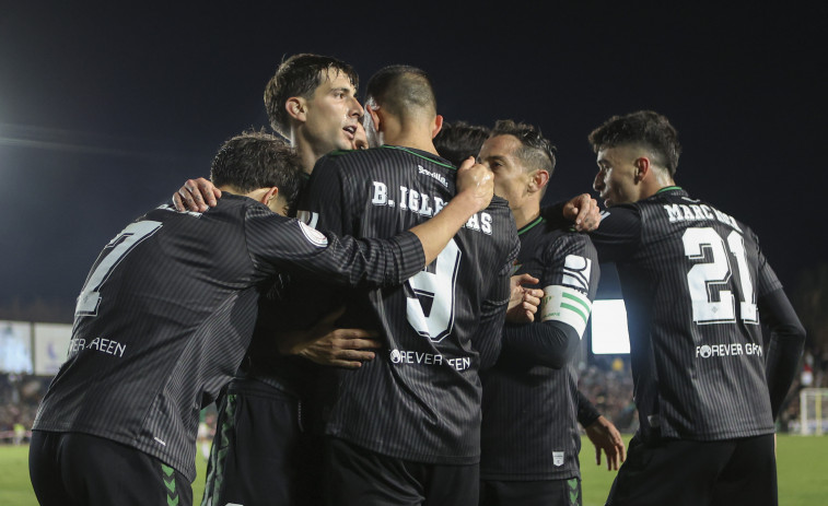 Borja Iglesias rescata al Betis en el último instante (1-2)