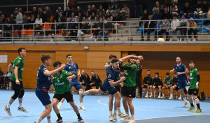 El OAR Coruña se mide a un Bueu en plena crisis
