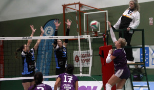 El Zalaeta vence 3-0 al Voleyourense y logra la clasificación para la Copa
