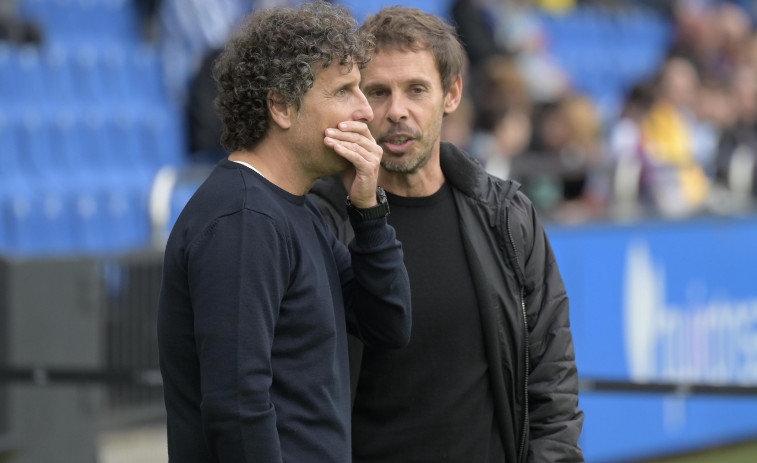 Idiakez sigue, de momento, en el Depor