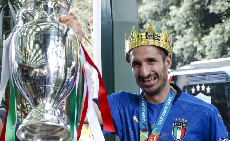 Se retira Chiellini, un defensa 'de otra época'