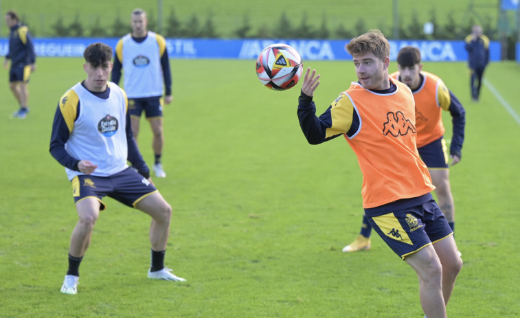 Pablo Muñoz vuelve a entrenar con el Depor