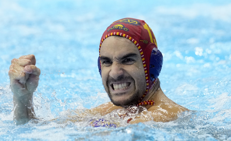 La selección española gana desde la defensa a Rumanía (15-7)