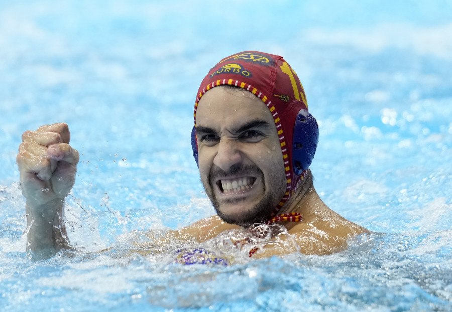 La selección española gana desde la defensa a Rumanía (15-7)