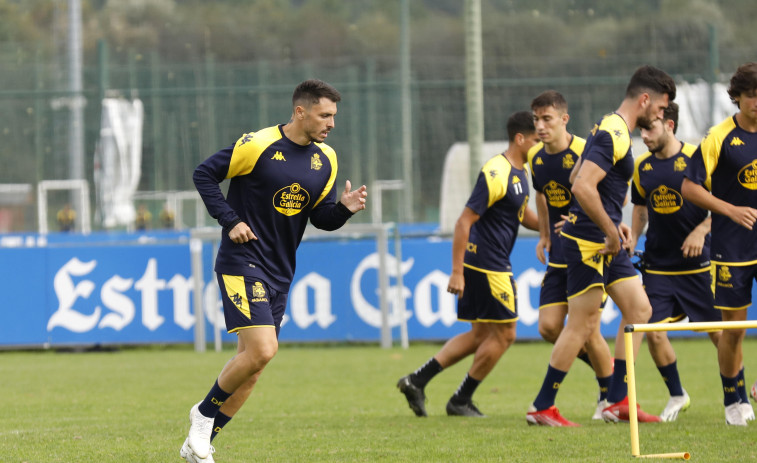 Ximo Navarro vuelve a una convocatoria del Depor