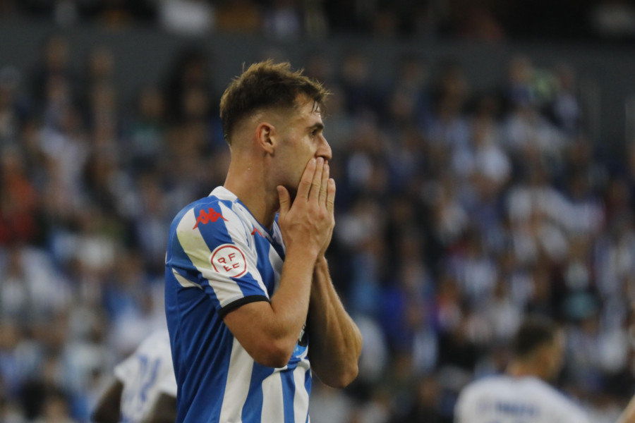 Análisis por puesto (delantera): La posición gafada del Depor