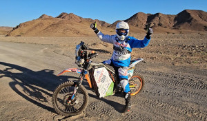 Fran Gómez ultima su puesta a punto en un Dakar con cambios