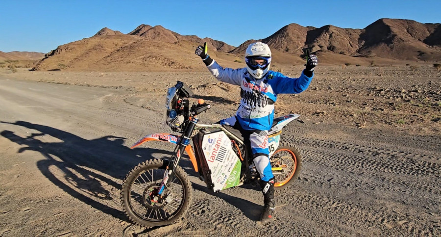 Fran Gómez ultima su puesta a punto en un Dakar con cambios