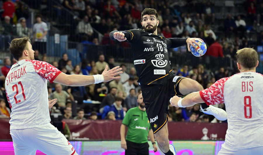Una buena segunda mitad le da la primera victoria a los 'Hispanos' en Granollers (31-25)