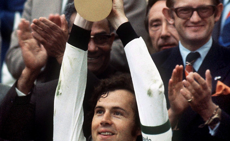 El Depor y todo el mundo del fútbol muestran sus condolencias por la muerte de Beckenbauer