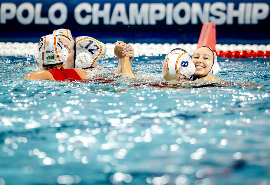 España se mete en la final tras ofrecer una lección de waterpolo ante Grecia (13-5)