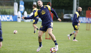 Yeremay, ausente en un entrenamiento con progresión de Pablo Martínez