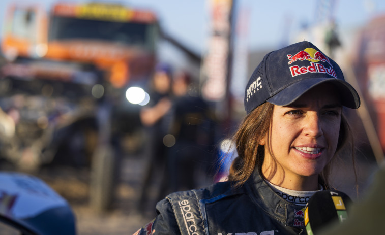 Cristina Gutiérrez alza su primer título de la categoría Challenger en el Dakar