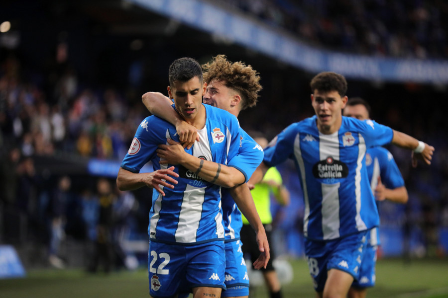 Mario Soriano, Quiles, Trilli, Lucas Pérez... todas las reacciones a la renovación de Villares