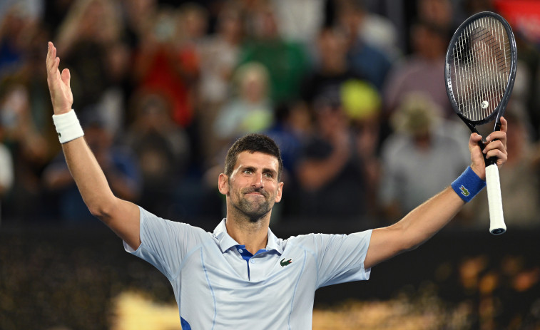 Djokovic deja a cero en los primeros dos sets a Mannarino para estar en cuartos