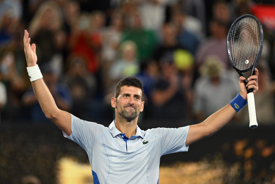 Djokovic deja a cero en los primeros dos sets a Mannarino para estar en cuartos