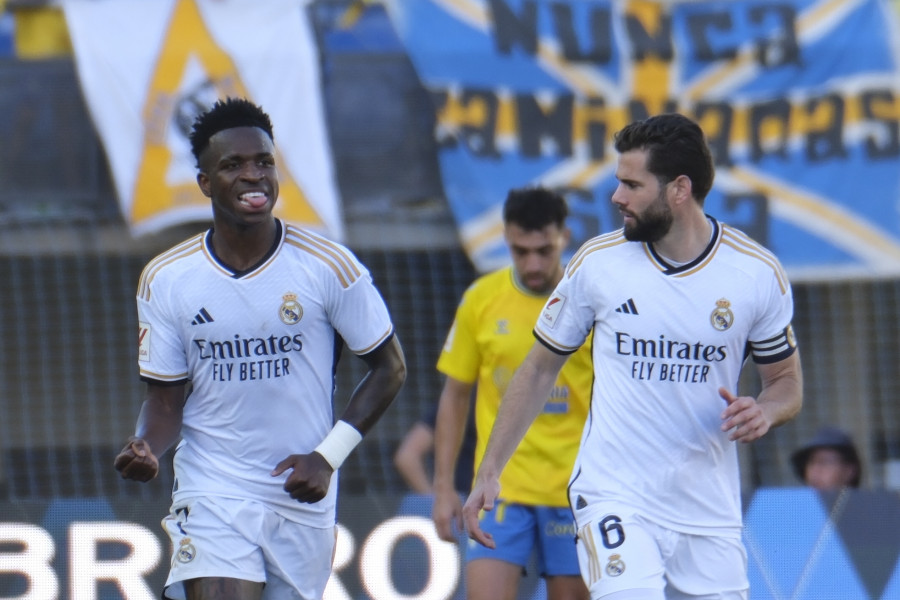 Vinícius y Tchouaméni firman otra remontada del Real Madrid (1-2)